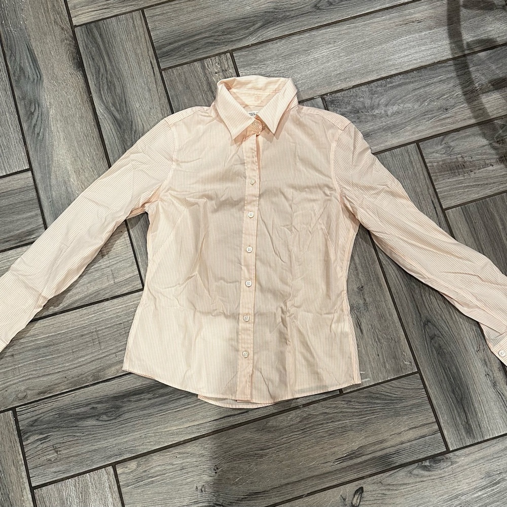 Banana Republic Cream Dress Shirt Subtle Elegance